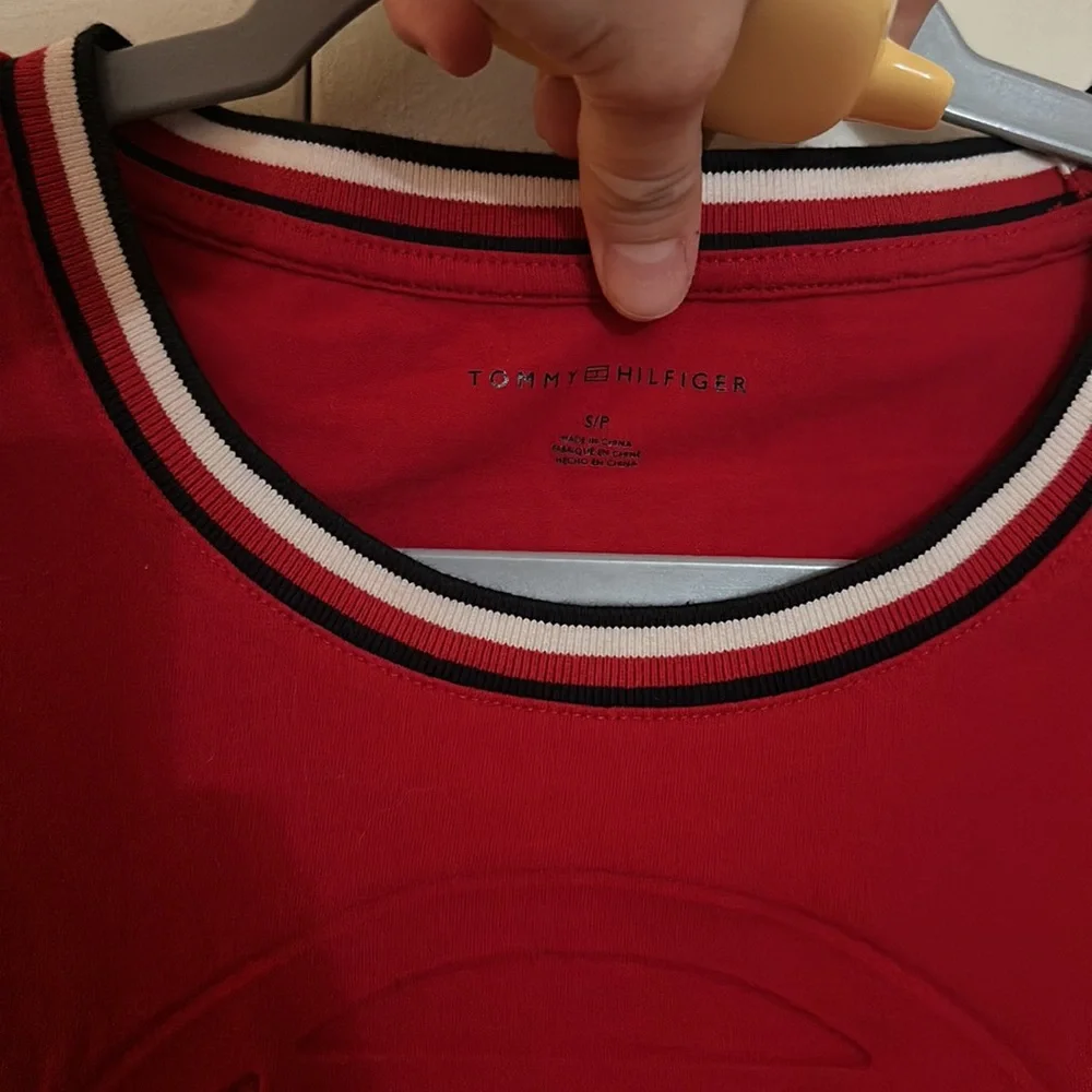 red tommy hilfiger shirt with stripe collar detail and emblem - Picture 3 of 3